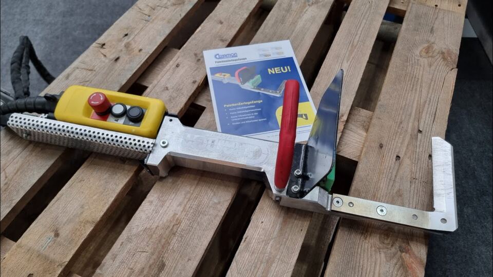 PalettenZerlegeZange video / Pallet Dismantling Tool video